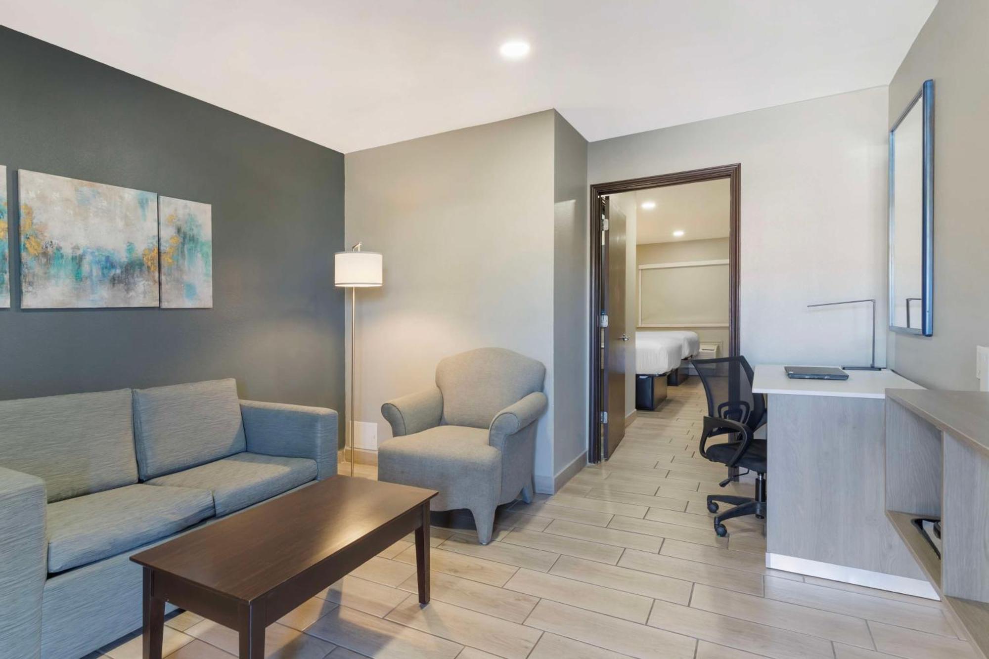 Best Western Plus Edinburg Inn & Suites Extérieur photo